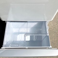 置く場所を選ばない♪☆★シャープ どっちもドア 3ドア冷凍冷蔵庫 下冷凍庫 350L★☆