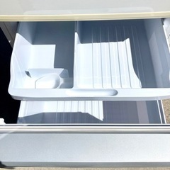 置く場所を選ばない♪☆★シャープ どっちもドア 3ドア冷凍冷蔵庫 下冷凍庫 350L★☆