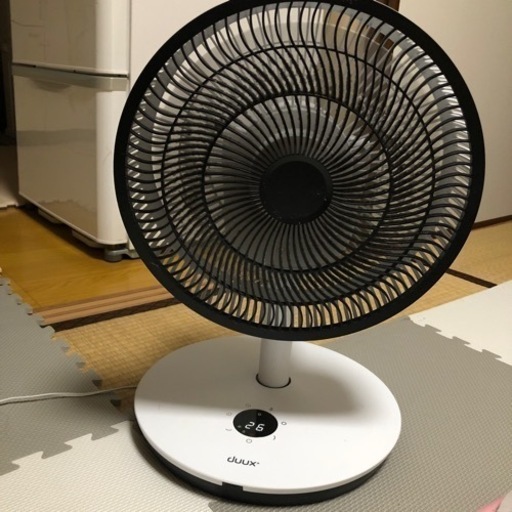 急募！これ以上の値下げ無し！30日、1日貰ってくださる方。美品！duux 扇風機