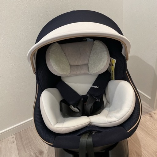 コンビ　クルムーヴスマートISOFIX エッグショック