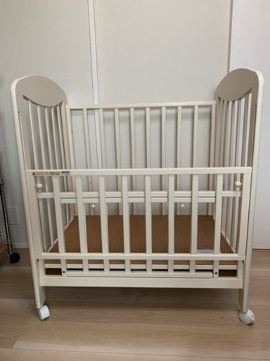 Katoji ベビーベッド\u0026 ベビービョルン バウンサー\u0026その他子供用品