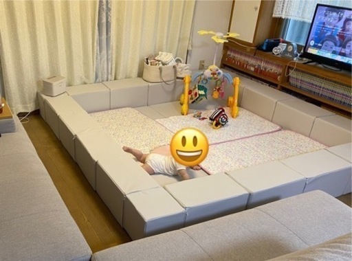 ※お値下げしました【3か月弱使用／定価57,300円】ベビーサークル+マット