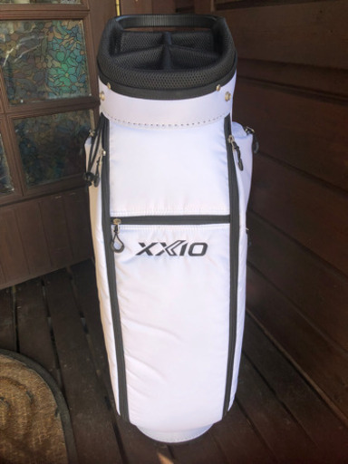 ゼクシオレディースゴルフバッグ お買い得】軽量 スタイリッシュな