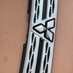 デリカD5  純正フロントグリル6点セット⭐️