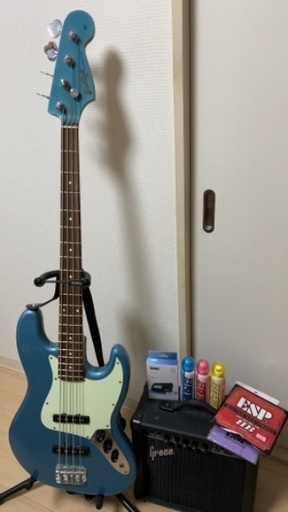 ベース、アンプ、スタンド他附属品