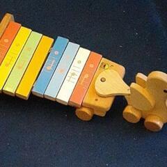 河合楽器の幼児用木琴です