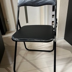 折り畳みパイプ椅子9脚　1脚の値段
