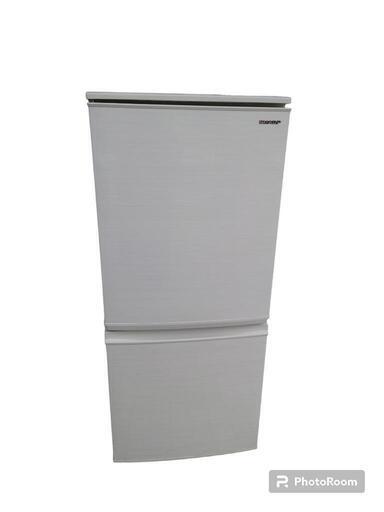【売ります】シャープ　ノンフロン冷凍冷蔵庫　SJ-D14E-W　2019年製