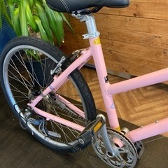 新春SALE！防犯登録料　無料！【SALE！giant SUITTO W 前後タイヤ・チューブ新品！】7速　26インチマウンテンバイク　ピンク