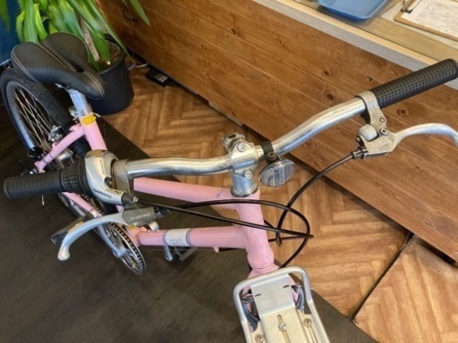 新春SALE！防犯登録料無料！【SALE！giant SUITTO W 前後タイヤ  