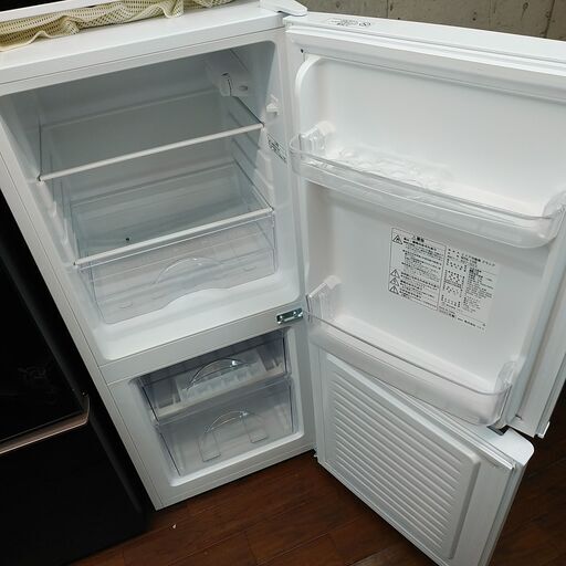 SALE！3か月間保証☆配達有り！13637円(税別）2022年製 ニトリ 106L 2