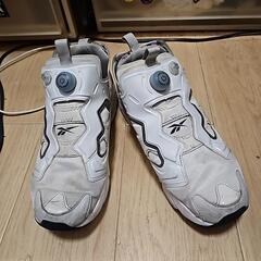 Reebokスニーカー27.5