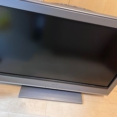 液晶テレビ