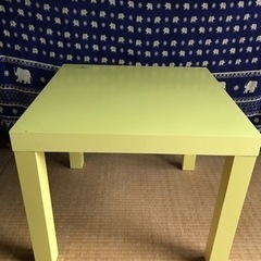 （お引き渡し予定の方、決まりました）IKEA テーブル