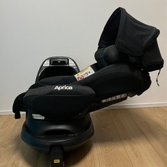 アップリカ　フラディアグロウ　ISOFIX