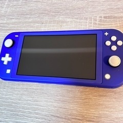 『受け渡し先確定』Nintendo Switch Lite ブルー美品