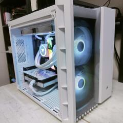 白いハイスペックゲーミングPC