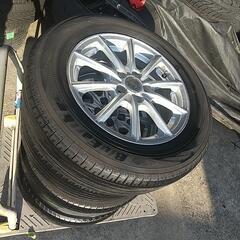 プリウス15インチサマータイヤ4本セット