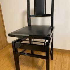 【中古】ピアノ用背付き椅子（高さ調整可能）