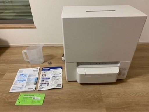 パナソニック食洗機　食器洗い乾燥機(タンク式)(ホワイト) NP-TSP1-W
