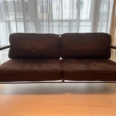 LABAL SOFA