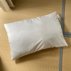 【無料】ほぼ無使用　ニトリ　枕