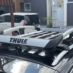 【値下げ】★Thule Trail M / トレイルth823 /スーリー /ルーフラック/キャリアバスケット★ネット、ルーフバッグ付★