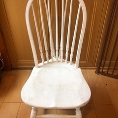 中古古い椅子