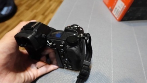 Nikon Z6 フルサイズ ミラーレス 一眼カメラ