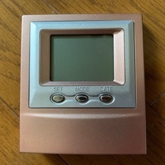 【新品未使用】メタルカラーデスククロック　卓上置時計