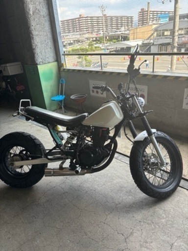 ヤマハ TW200E