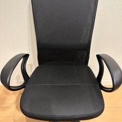 オフィスチェア　椅子　黒②