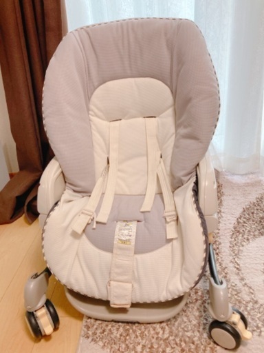 コンビ　ハイローチェアオートスイング