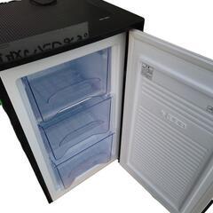 売ります】アイリスオーヤマ ノンフロン冷凍庫 IUSD-6B-B 2022年製