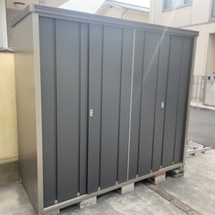 値下げ！横幅220大きめ物置 カギ2本付き 美品！倉庫 コンテナ 物置き