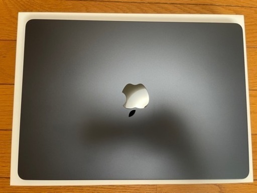 新品同様 M2チップ搭載13インチMacBook Air - ミッドナイト