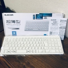 ［美品］ELECOM Bluetooth 超薄型 コンパクトキー...