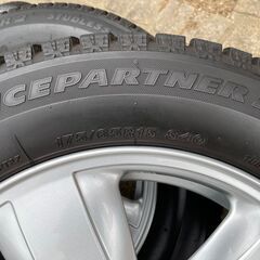 ＭＩＮＩ純正　ヘリスポークホイール スタッドレス付き４本ＳＥＴ ブリヂストン アイスパートナー２ ２０１８年製 １７５／６５Ｒ１５