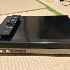 東芝REGZA Blu-rayレコーダー　2011年製