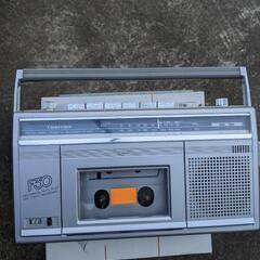 AM/FMラジオ　カセットレコーダー　RT-F30　TOSHIB...