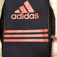 adidas　シューズケース