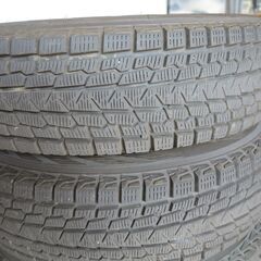 スタッドレスタイヤ4本セット　ジムニー