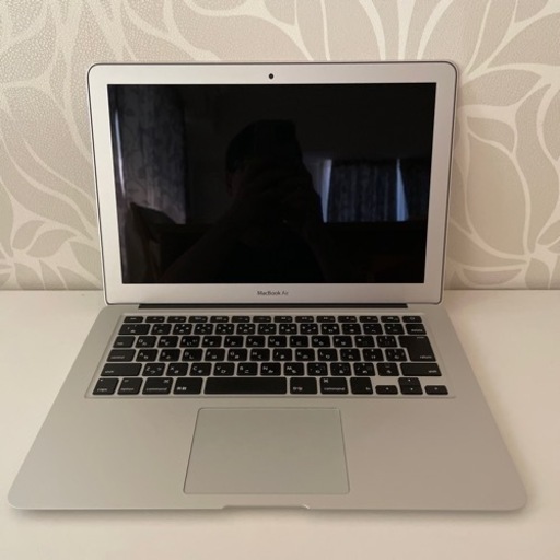 美品　MacBook Air