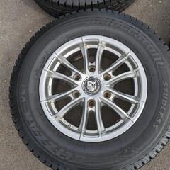 早めの交換に如何ですか?綺麗です✨ハイエース、キャラバンに