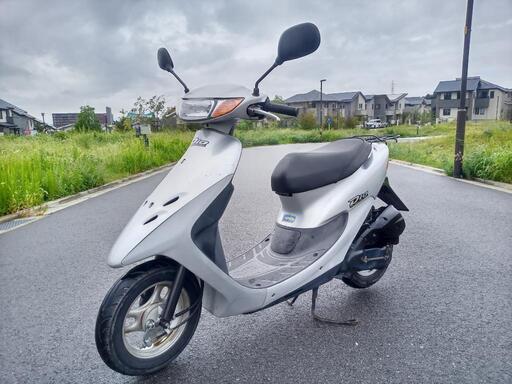 【配送可能\u0026整備済み】ホンダ　ライブディオ　シルバー　2st　原付　50cc　スクーター