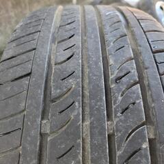 ハイエース　タイヤとホイールセット