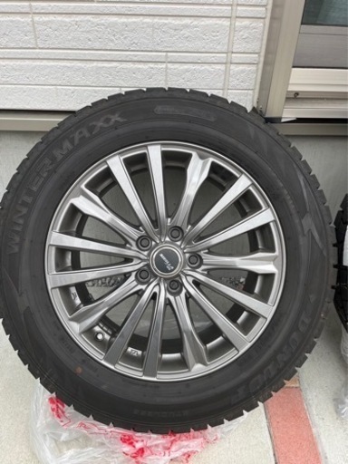 30系アルファード225⁄60R17 スタッドレスタイヤ4本セット 30系