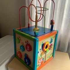 知育玩具　(イマジナリウム 木製デラックス アクティビティボックス)