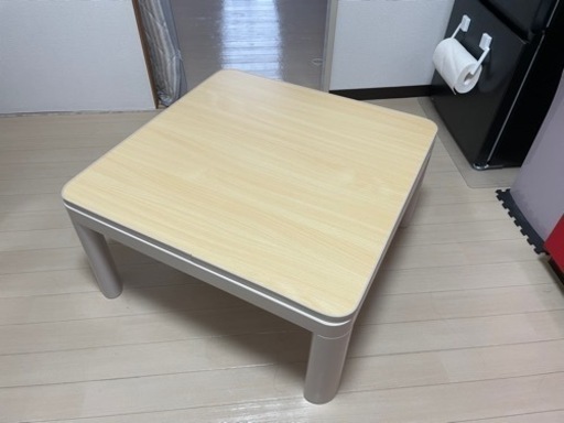 こたつとこたつ布団付けます。