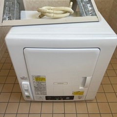 ‼️至急退去処分10/3まで‼️処分‼️新品で購入した電気乾燥機...